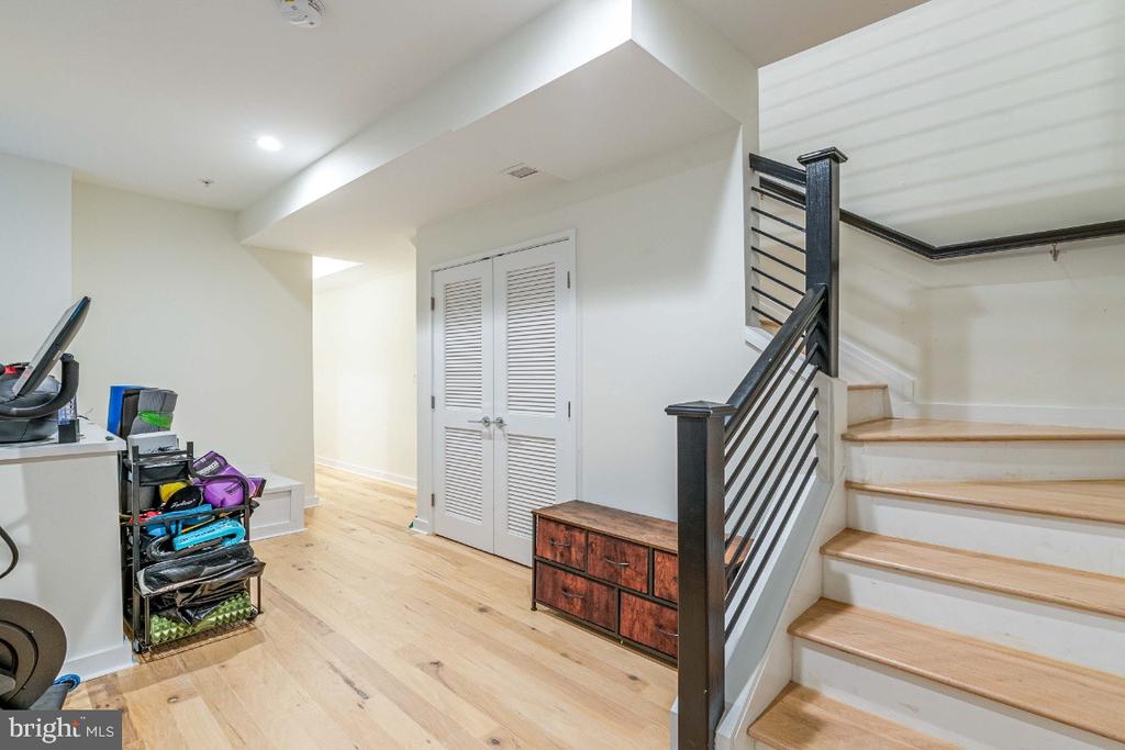 731 FAIRMONT STREET NW 1