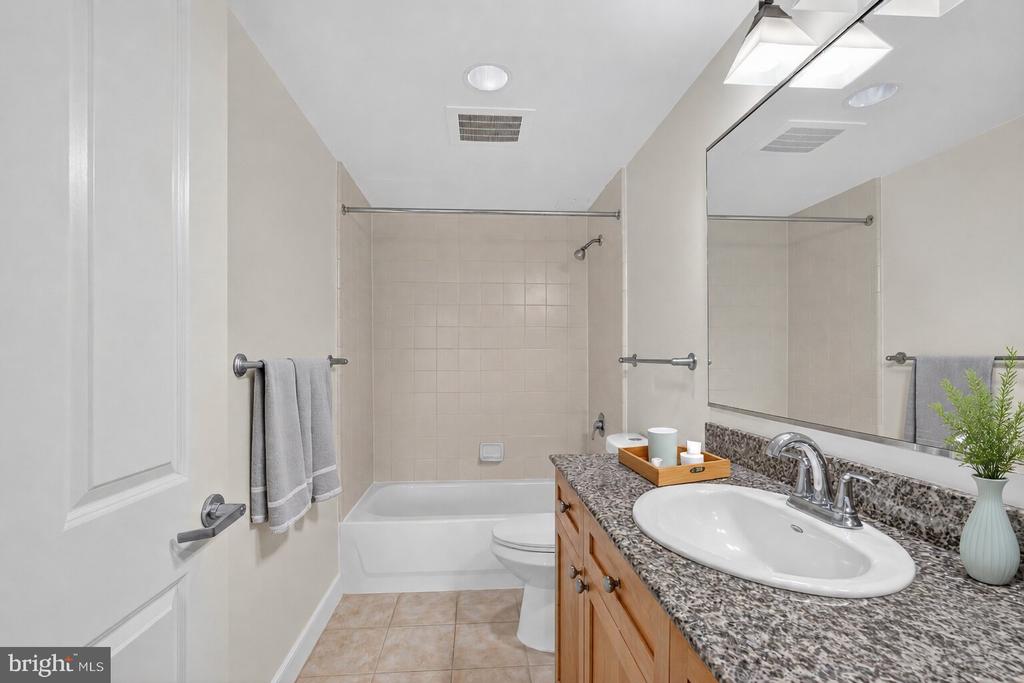 777 7TH STREET NW 924