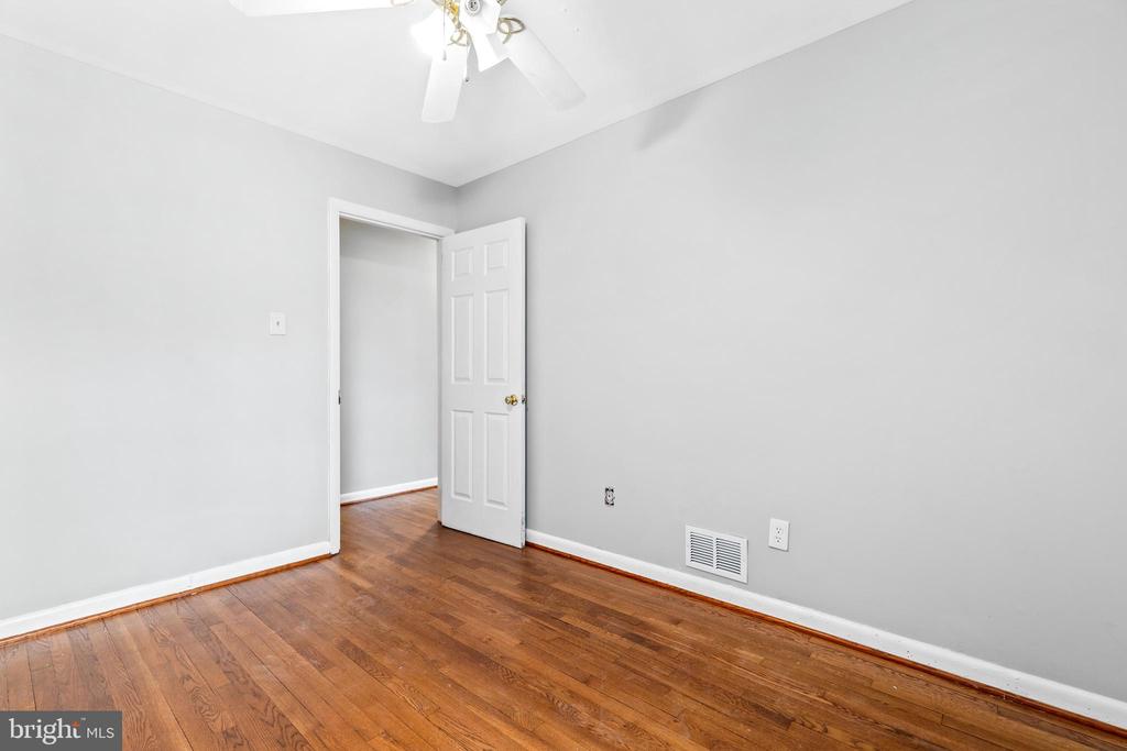 2505 NAYLOR ROAD SE