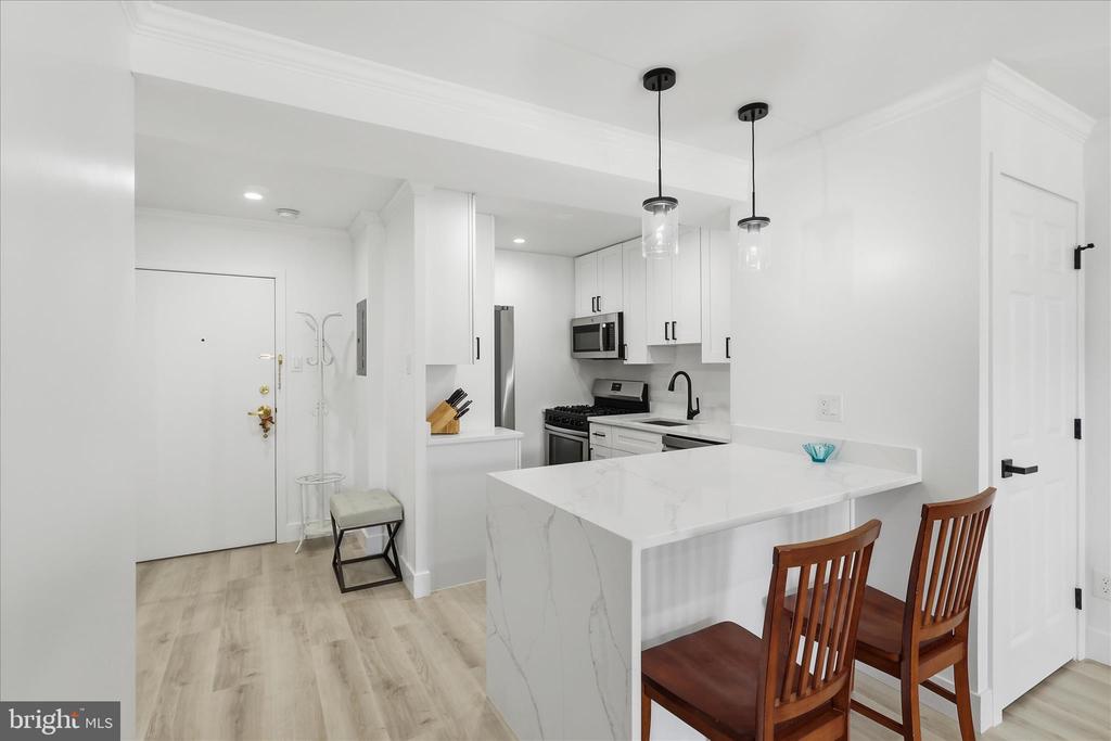 730 24TH STREET NW 309