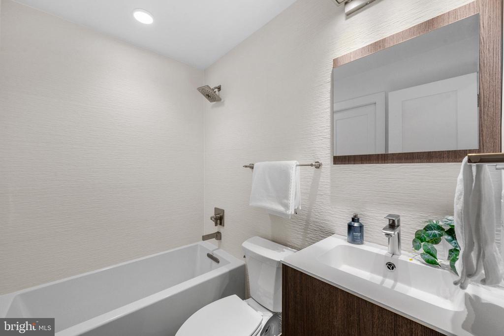 1515 K STREET SE 3