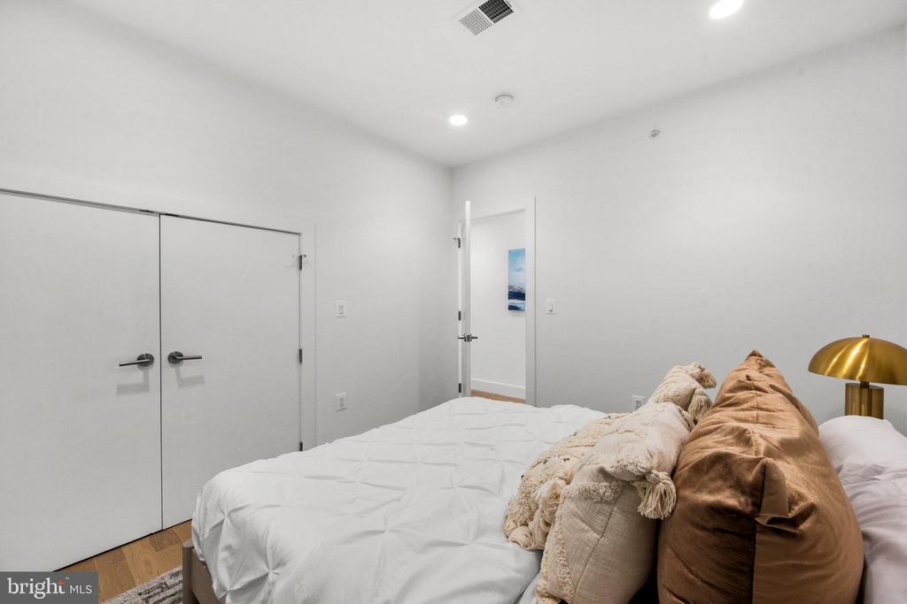 1515 K STREET SE 3