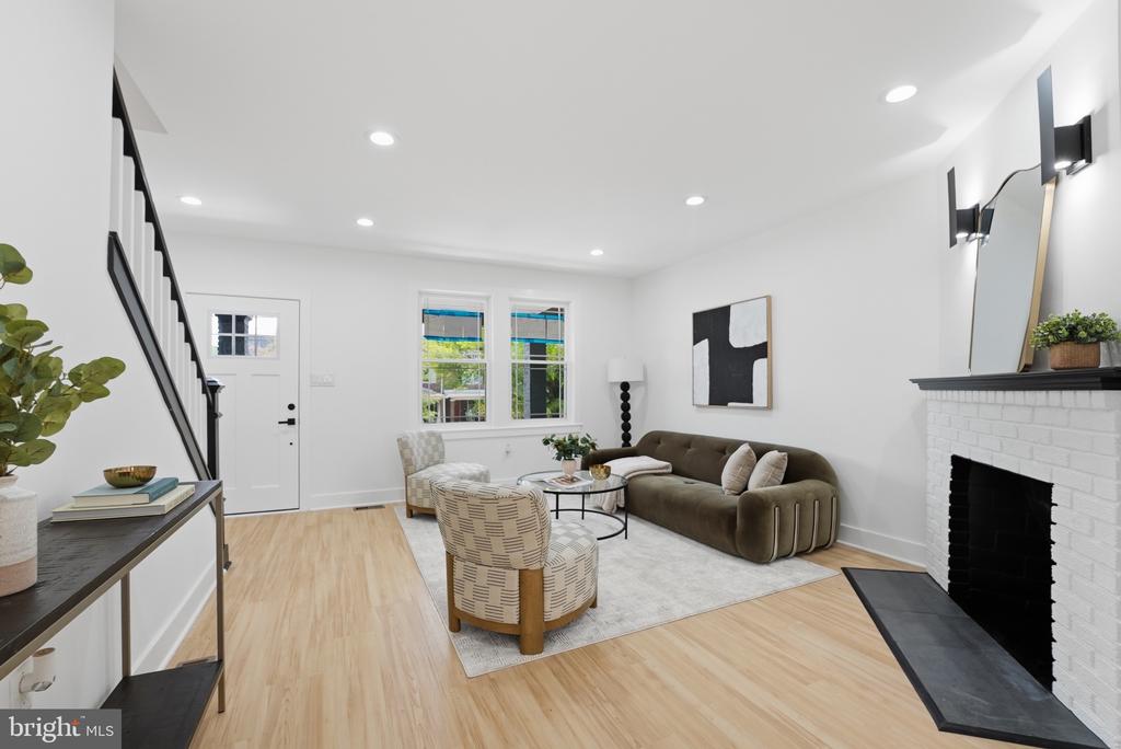 129 HAMILTON STREET NW