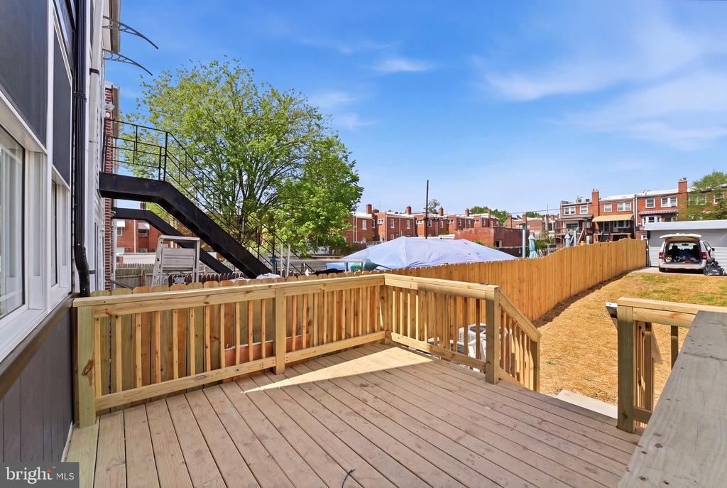 129 HAMILTON STREET NW