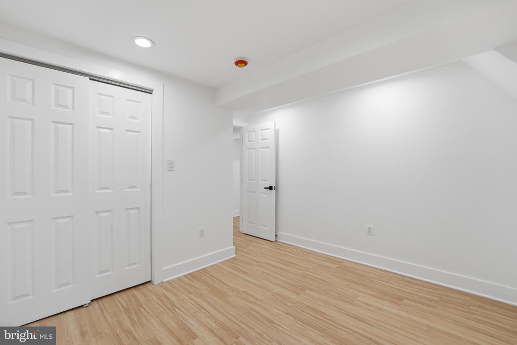 129 HAMILTON STREET NW
