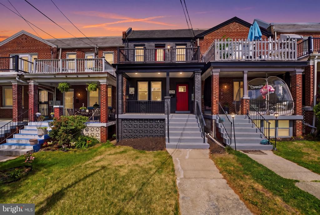 129 HAMILTON STREET NW