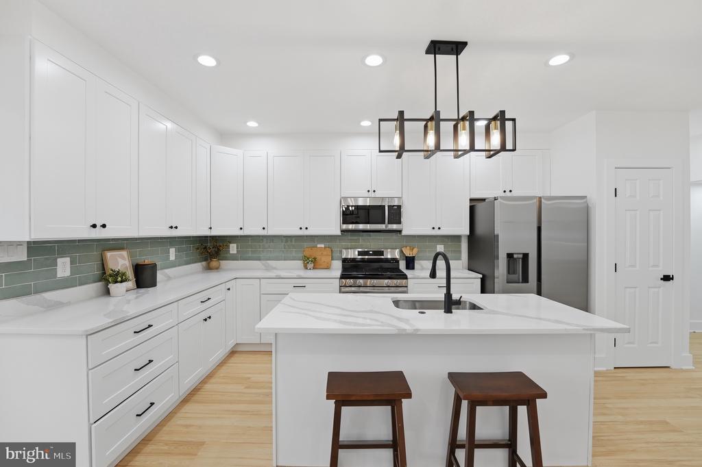 129 HAMILTON STREET NW