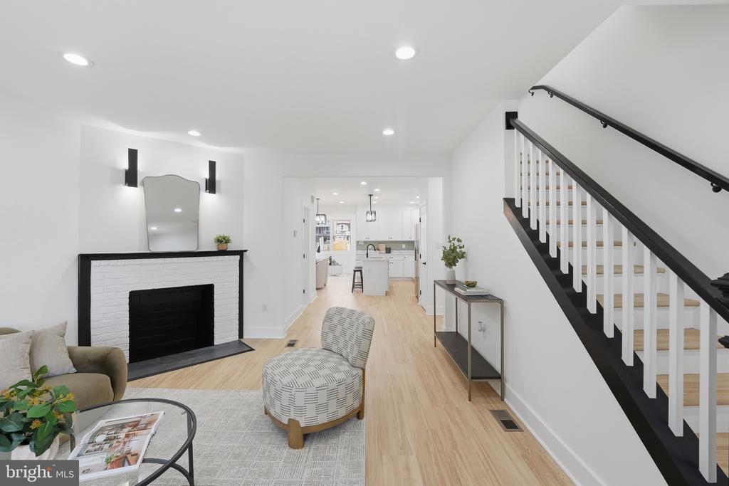 129 HAMILTON STREET NW
