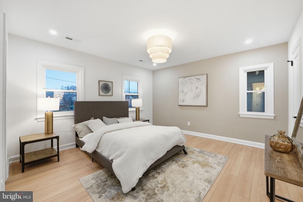 5520 NORTH CAPITOL STREET NW