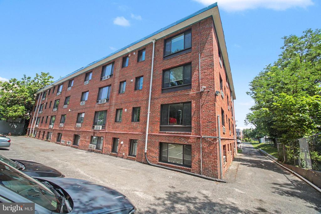 1907 GOOD HOPE ROAD SE 108