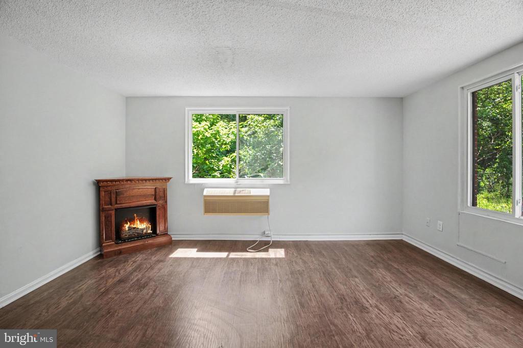 1907 GOOD HOPE ROAD SE 108