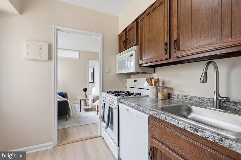 3701 CONNECTICUT AVENUE NW 505