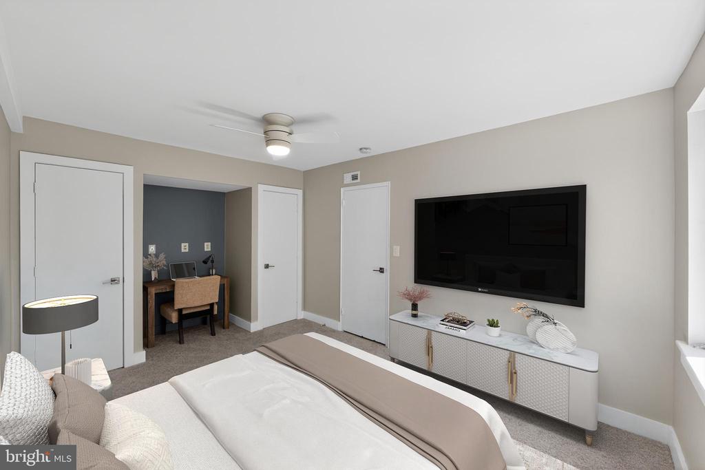 212 OAKWOOD STREET SE 213