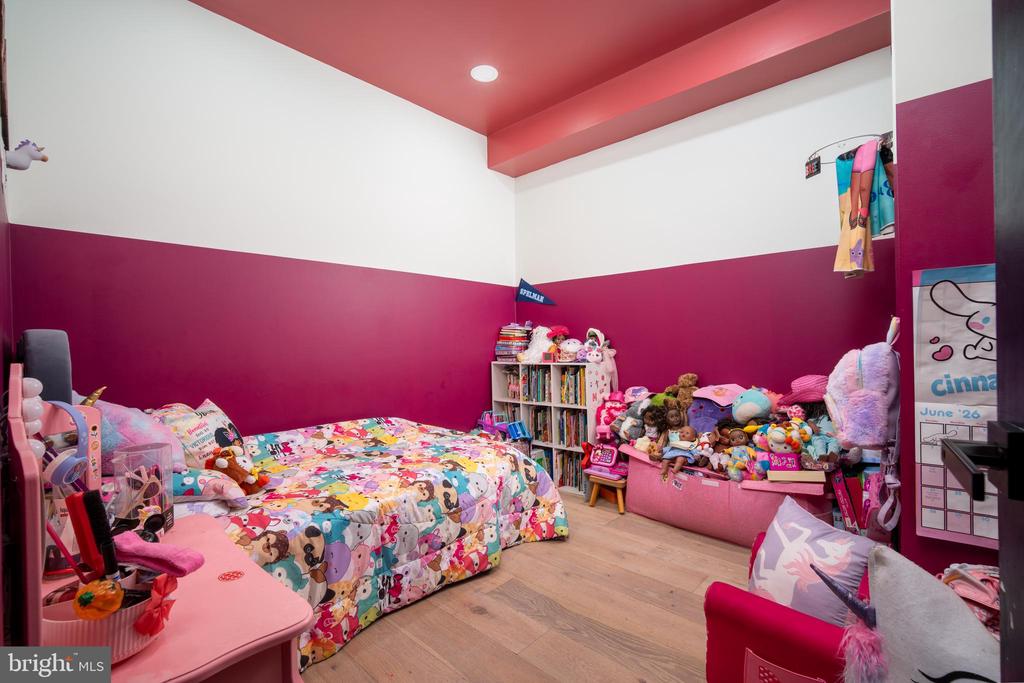 1626 K STREET NE Unit: B