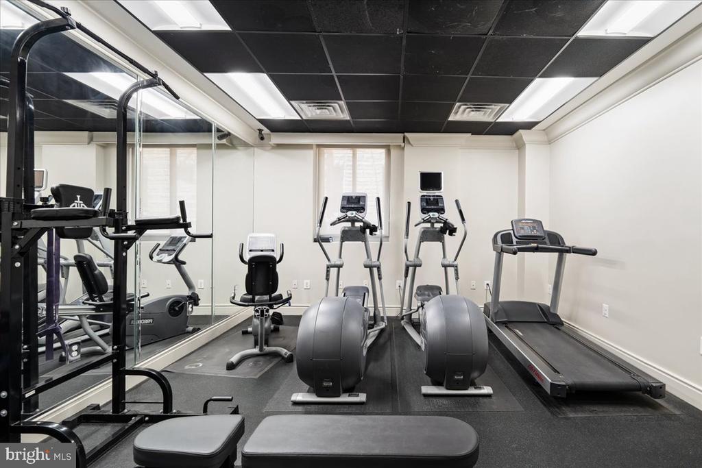 301 MASSACHUSETTS AVENUE NW Unit: 1104