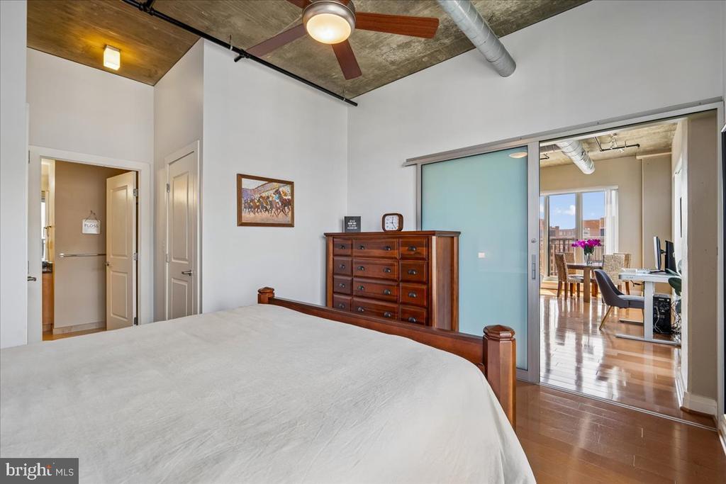 301 MASSACHUSETTS AVENUE NW Unit: 1104