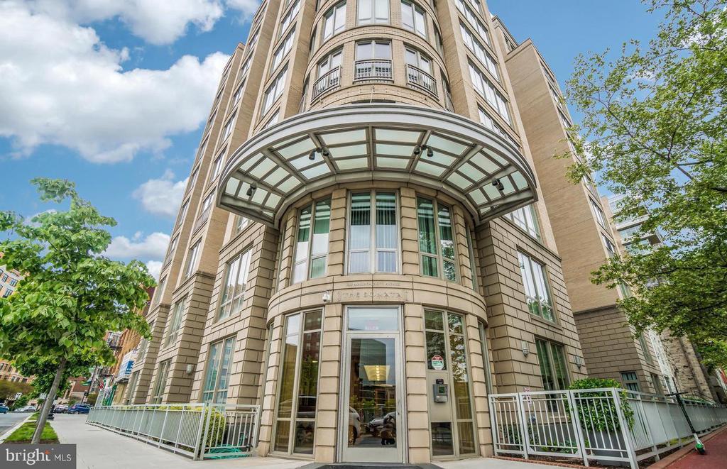 301 MASSACHUSETTS AVENUE NW Unit: 1104