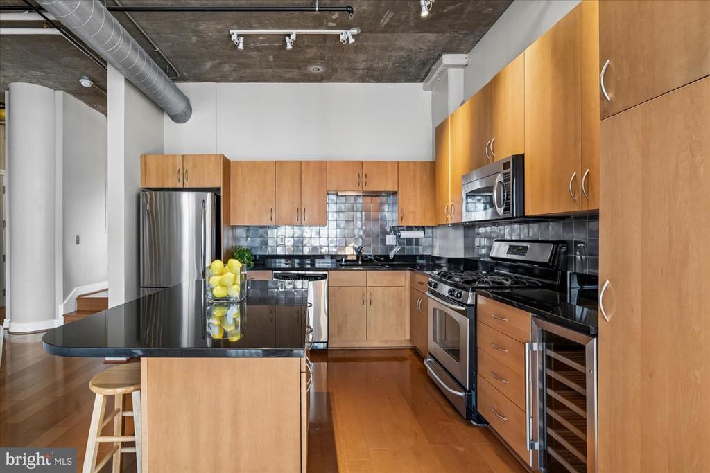 301 MASSACHUSETTS AVENUE NW Unit: 1104