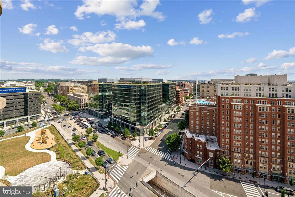 301 MASSACHUSETTS AVENUE NW Unit: 1104