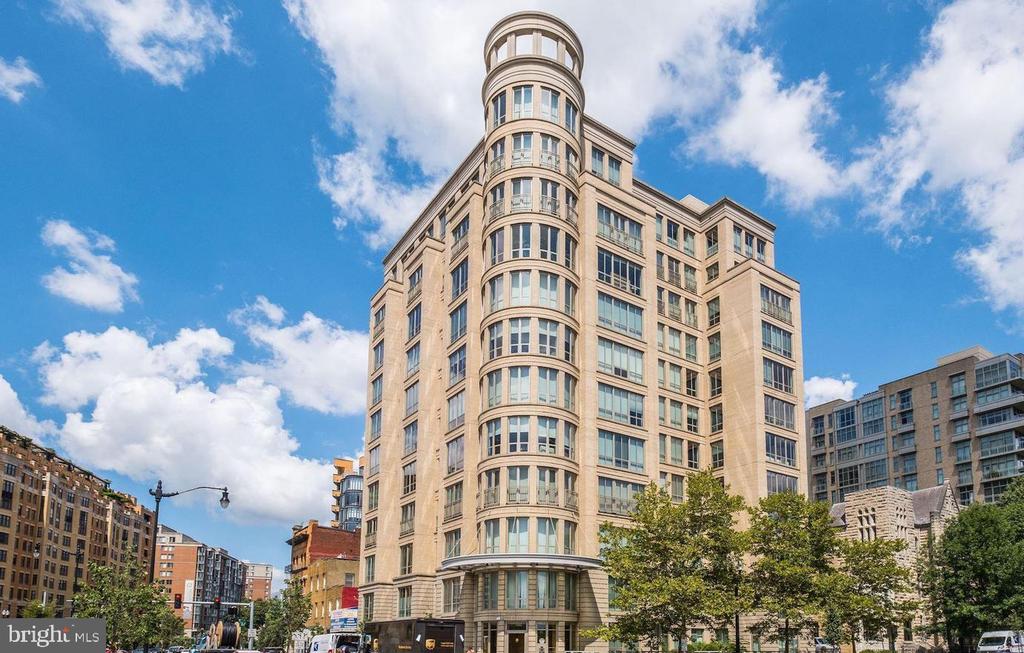 301 MASSACHUSETTS AVENUE NW Unit: 1104