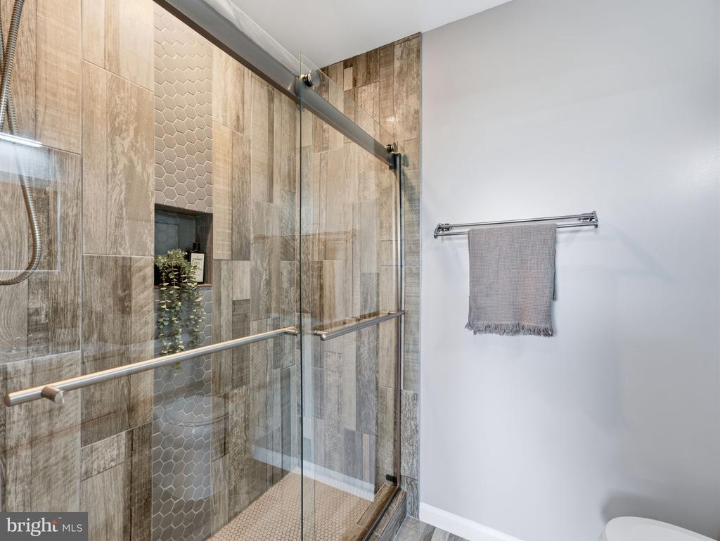 1705 D STREET SE Unit: 2