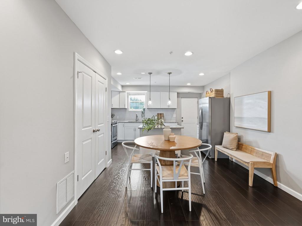 1705 D STREET SE Unit: 2