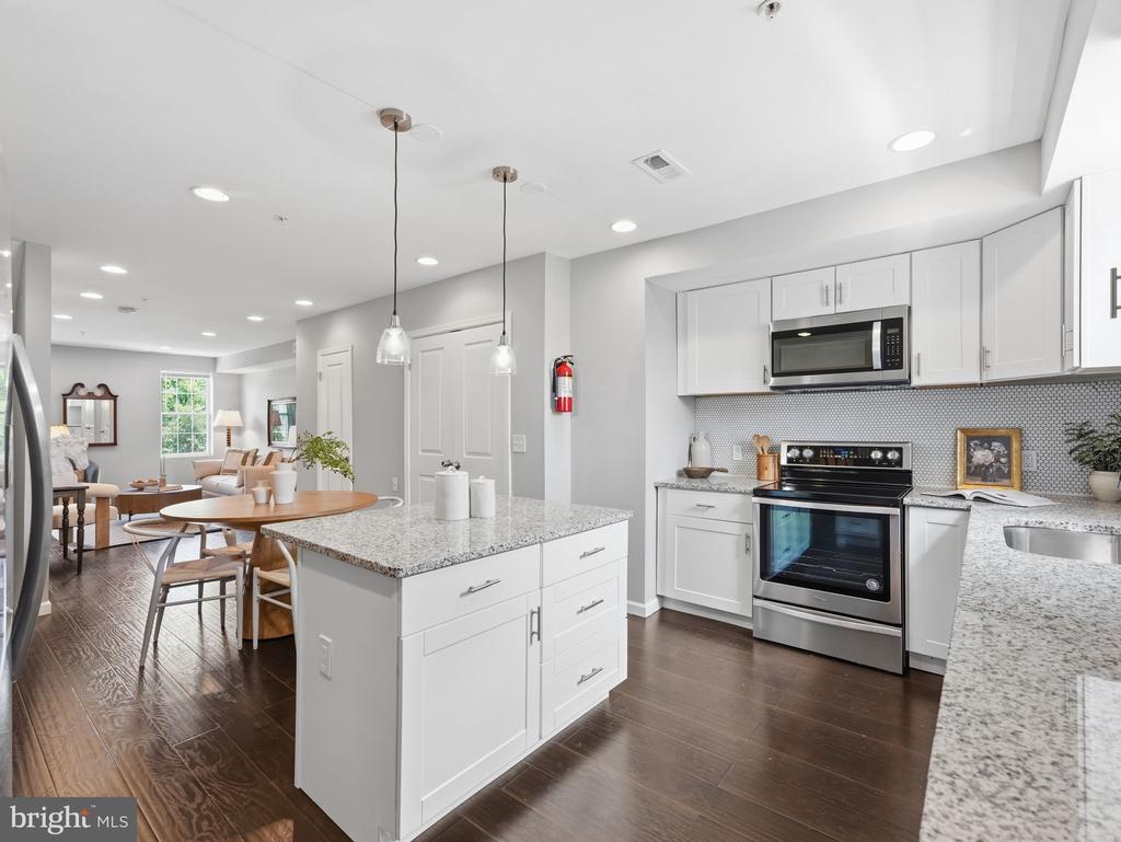 1705 D STREET SE Unit: 2