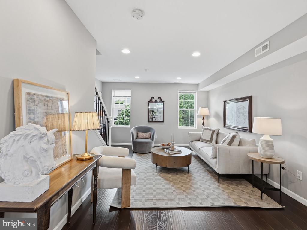 1705 D STREET SE Unit: 2