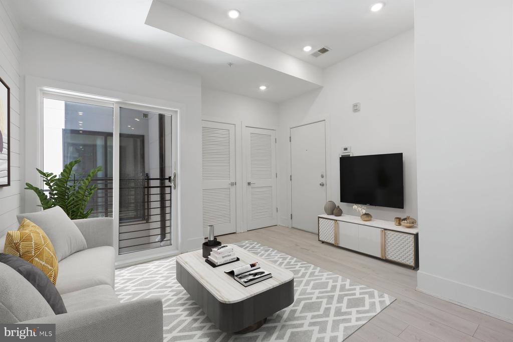 1202 LONGFELLOW STREET NW Unit: 03