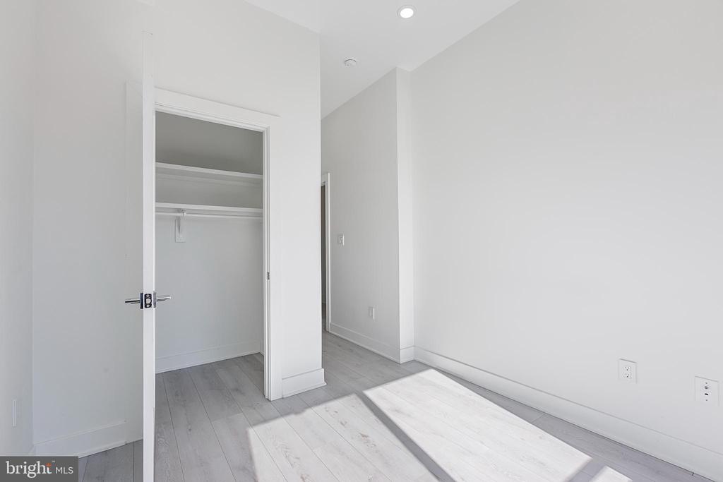 1202 LONGFELLOW STREET NW Unit: 03