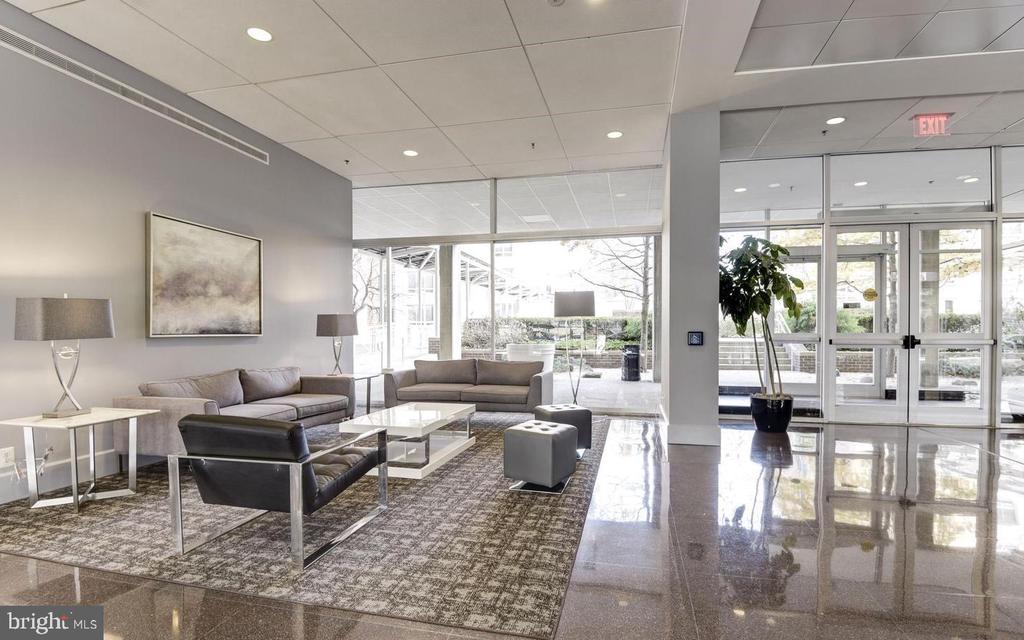 800 4TH STREET SW Unit: N118