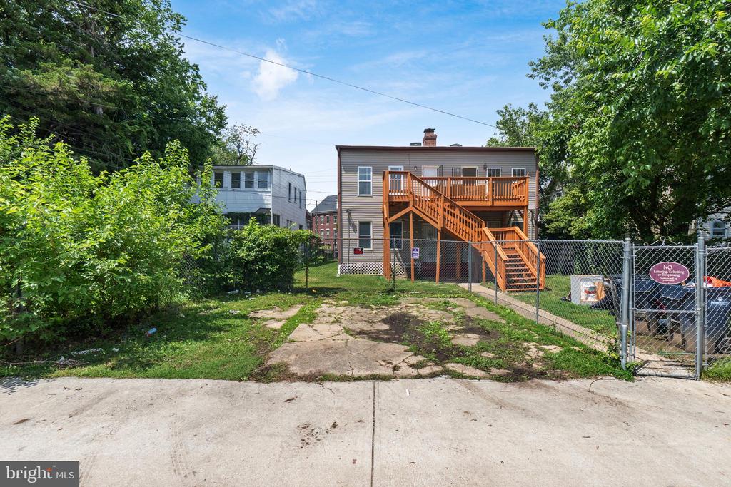 815 MALCOLM X AVENUE SE Unit: 2