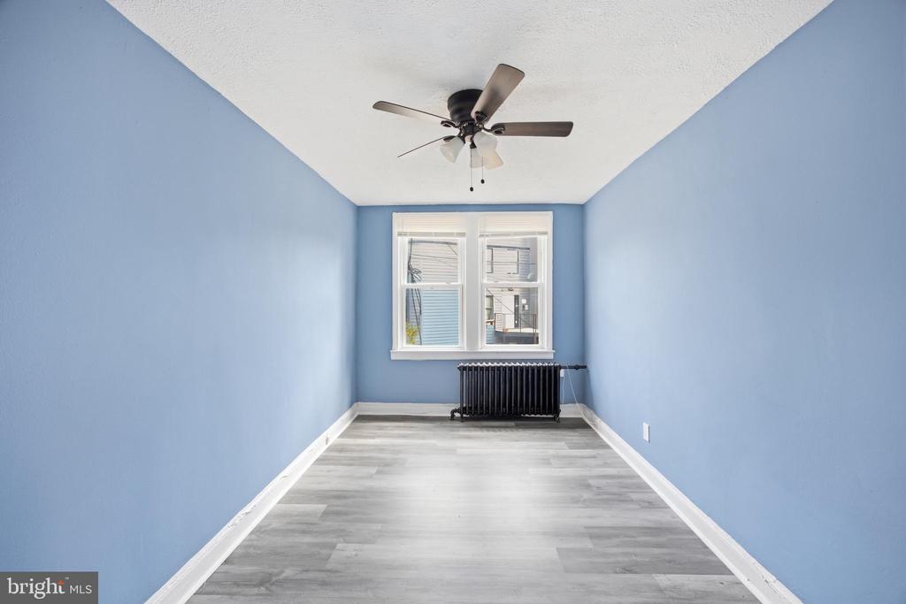 905 19TH STREET NE Unit: 3