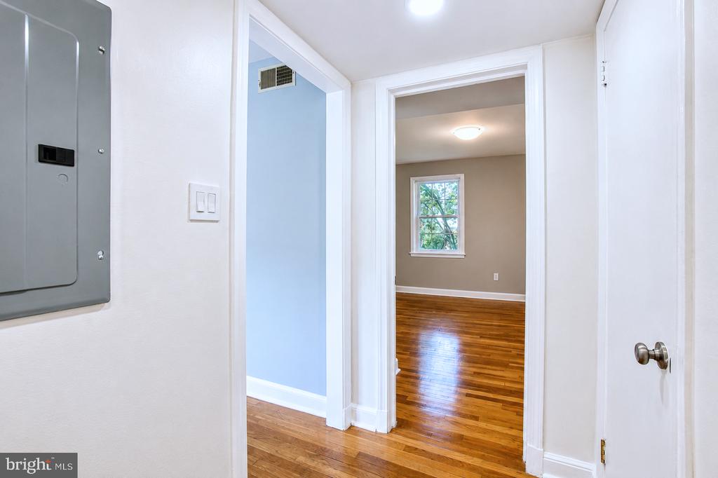 2102 SUITLAND TERRACE SE Unit: 302