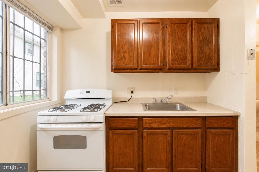 4921 QUARLES STREET NE Unit: 103