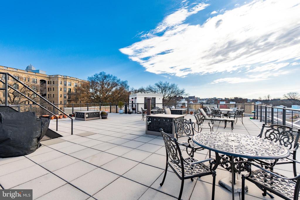 1801 CLYDESDALE PLACE NW Unit: 311