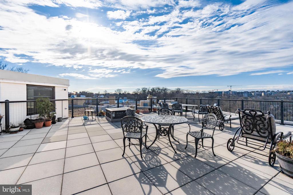 1801 CLYDESDALE PLACE NW Unit: 311