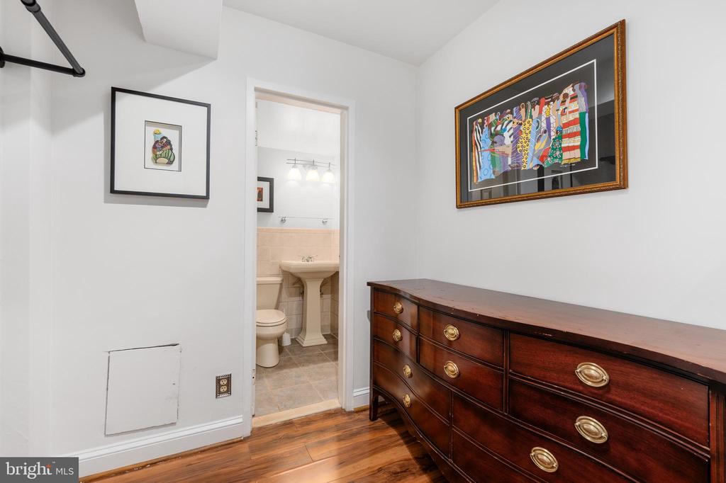 1801 CLYDESDALE PLACE NW Unit: 311