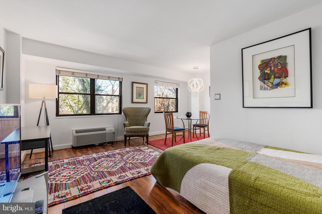 1801 CLYDESDALE PLACE NW Unit: 311