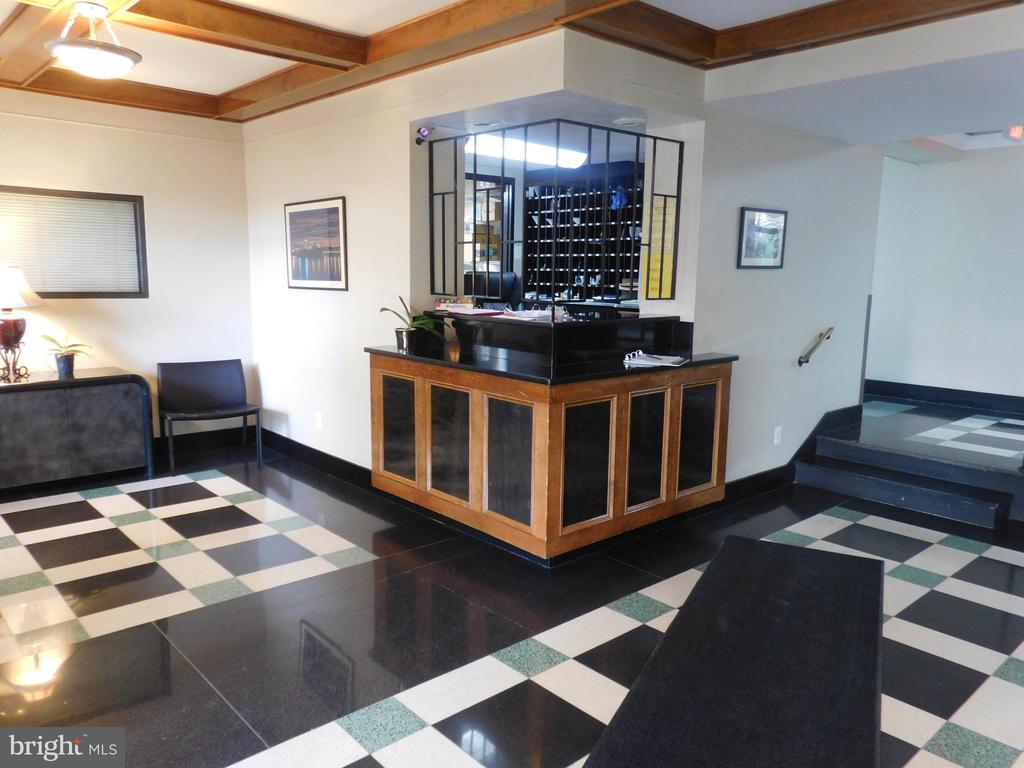 1801 CLYDESDALE PLACE NW Unit: 311