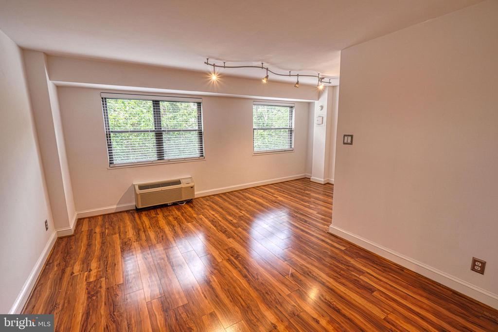 1801 CLYDESDALE PLACE NW Unit: 311
