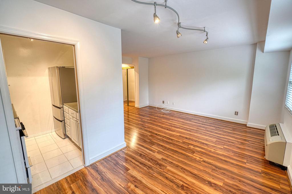 1801 CLYDESDALE PLACE NW Unit: 311