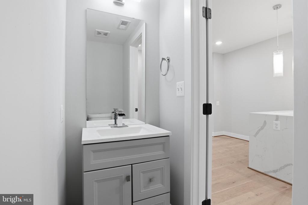 1040 BLADENSBURG ROAD NE Unit: 1A