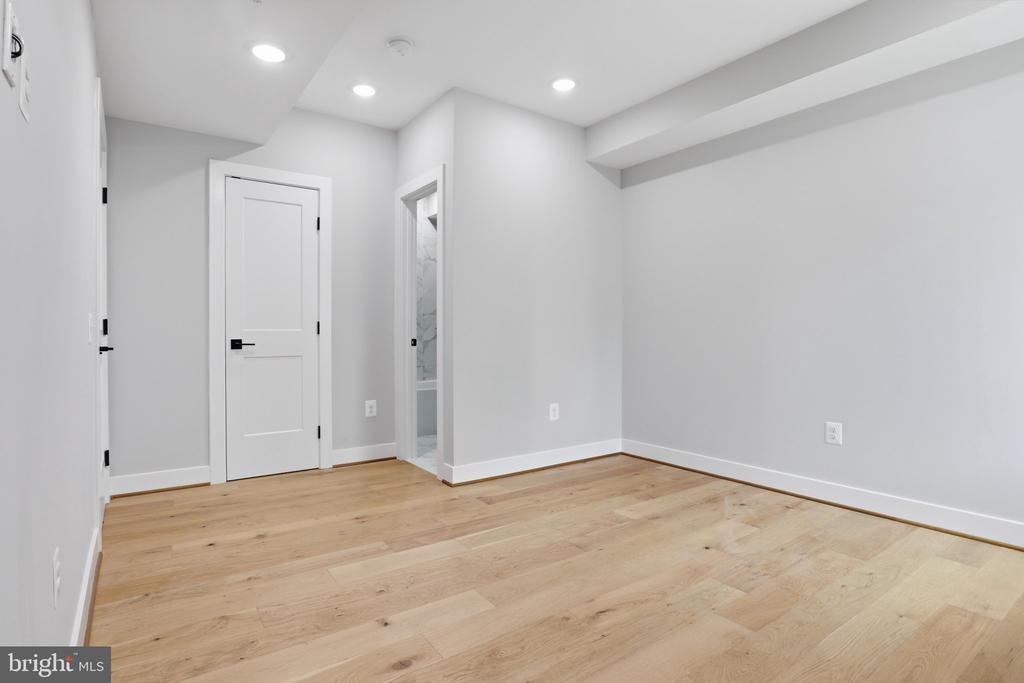 1040 BLADENSBURG ROAD NE Unit: 1A