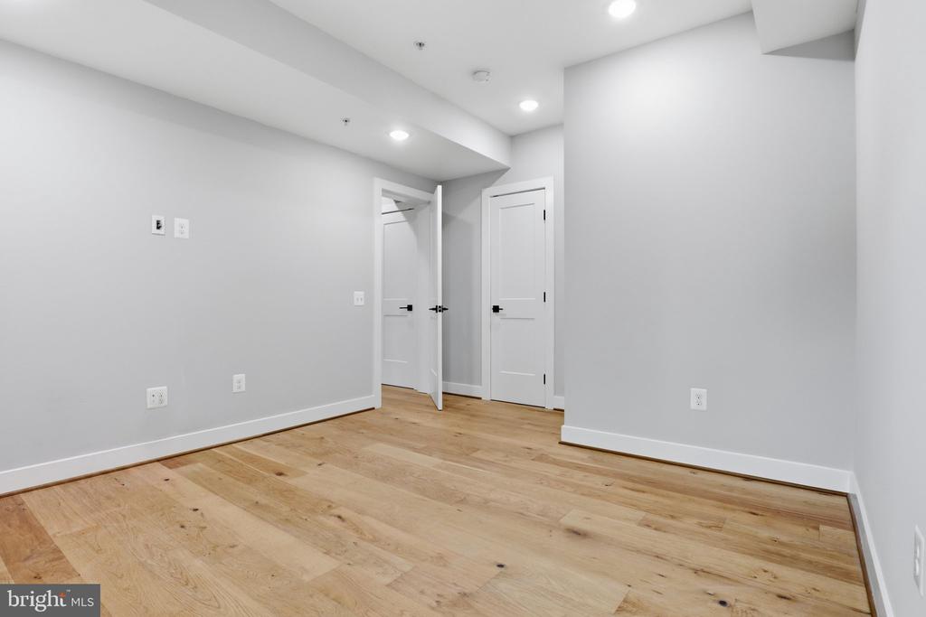 1040 BLADENSBURG ROAD NE Unit: 1A