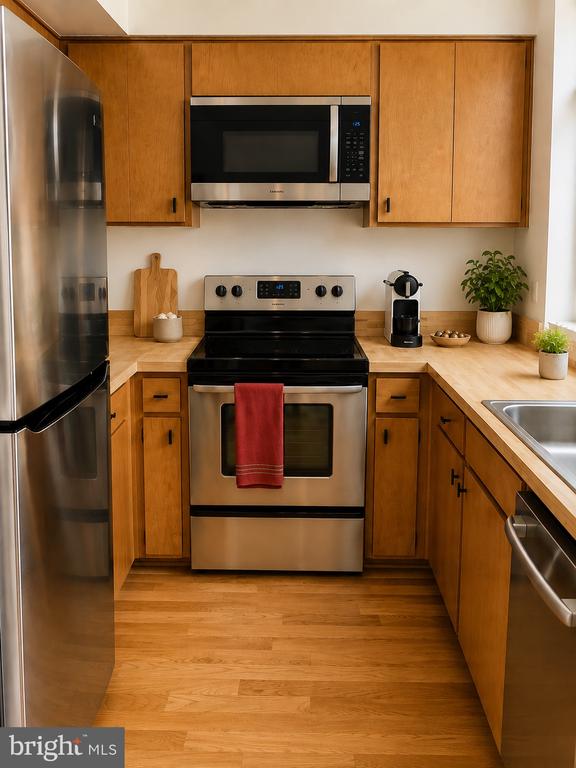 3980 LANGLEY COURT NW Unit: C609