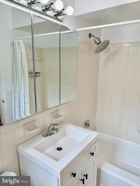3980 LANGLEY COURT NW Unit: C609