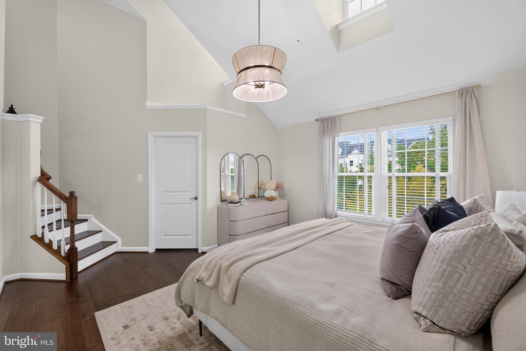 3707 COMMODORE JOSHUA BARNEY DRIVE NE