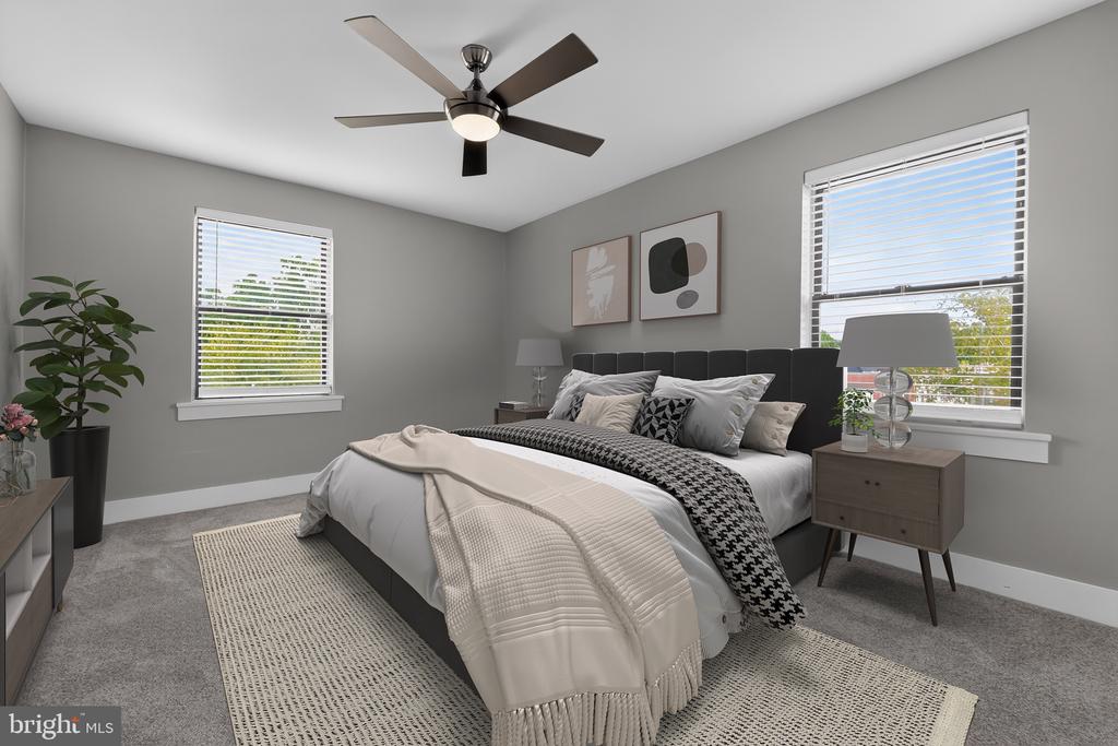 210 OAKWOOD STREET SE Unit: 318