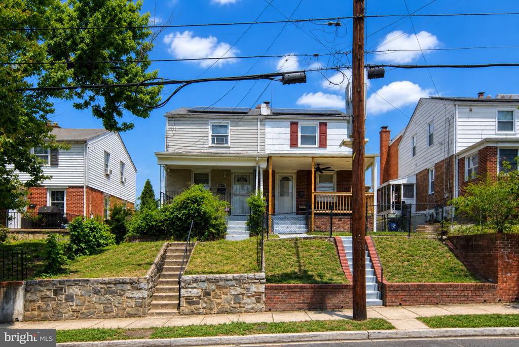 5074 JAY STREET NE